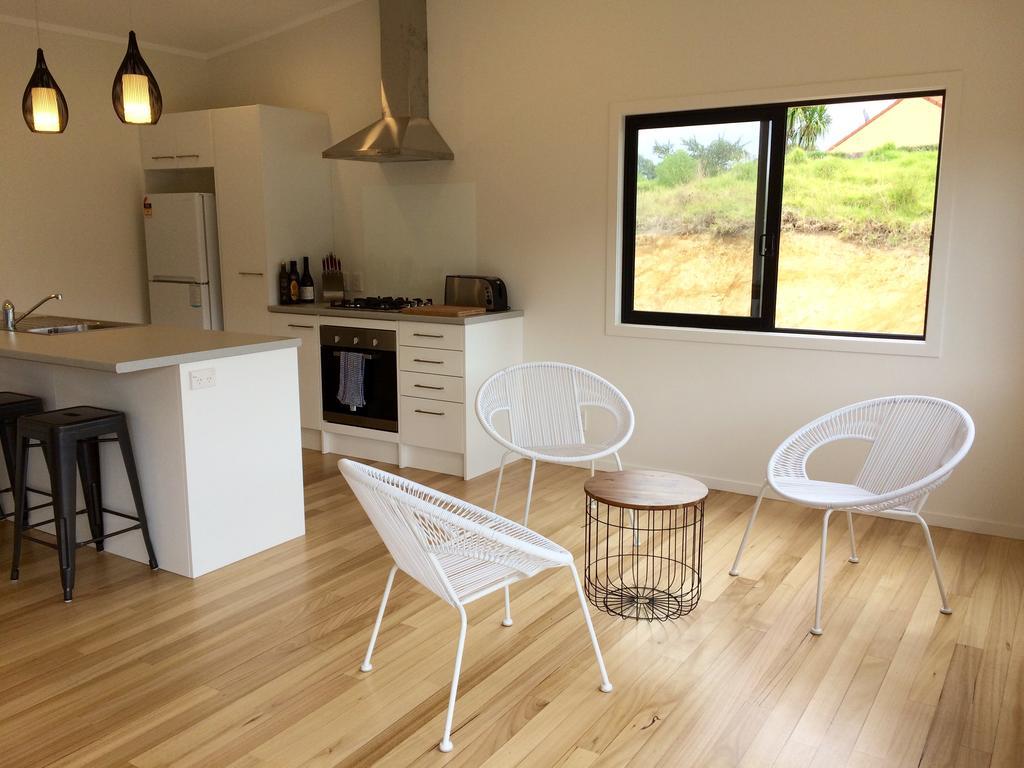 Ocean Cliff Court Villa Kuaotunu Екстериор снимка