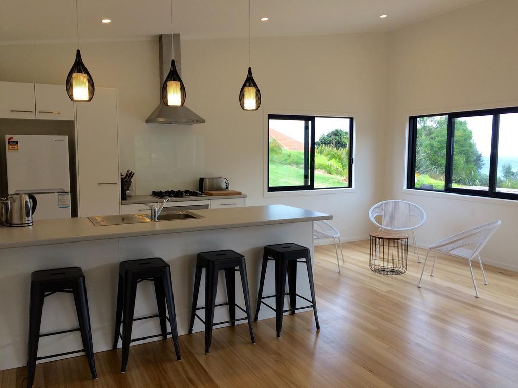 Ocean Cliff Court Villa Kuaotunu Екстериор снимка
